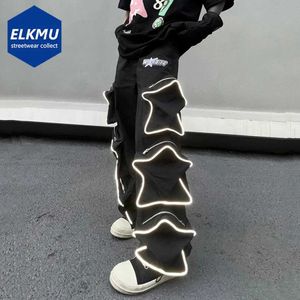 Men's Pants Reflective Star Pockets Pants Fashion Street Clothing Tactical Pants Hip Hop Harajuku Loose Cargo Pants Baggy Trousers Black and WhiteL2405