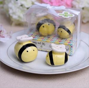 Favor de festas 30Sets 60pcs Bees fofas abelhas salgadas pimenta shaker Favors de casamento suprimentos de cozinha artesanato de cerâmica