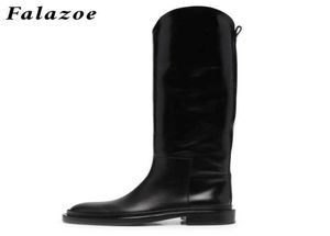 Falazoe Faux Leather Boots Boots Womener Brand Brand Knee High Boots Tall Black Slip on Flat Boots Autumn Female Shoes 213453182