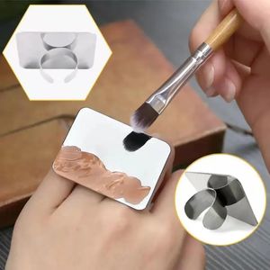 2024 Hot Sale Nail Art Makeup Cosmetic Stainless Steel Paint Mixing Palette Ring ToolFor Cosmetic Mixing Palette Tool