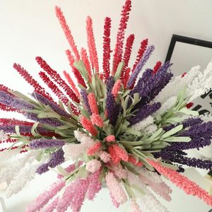 Flores decorativas 12 cabeças / buquê Romântica Provence Artificial Lavender com folhas verdes Decoração de jardim de casamento da família