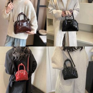 Ladies South Bags Evening Boston Wind Bag Handbag Small Oil Wax Leather Women's Casual Crossbody