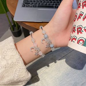 Designer 925 Silver Fashion Present Armband Woman Jewely Bangle Armband Luxurys Designer med Elegant Box Chain Insect 024SL