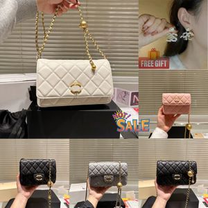 Luxurys Genuine Leather Crossbody designers bag Clutch quilted classic Women cosmetic summer BOY handbag Shoulder fashion Purses Little Golden Ball