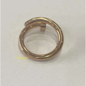 Stud Love Screw Ring Mens Rings Classic Luxury Ring Designer Ring Smycken ringer Kvinnor Diamond Titanium Steel Alloy Gold-Plated Gold Silver Rose Fade aldrig en 768