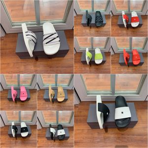 Beach slippers Classic Flat heel Summer Designer shoe fashion Cartoon Big Head flops leather lady Slides women shoes Hotel Ladies sexy Sandals