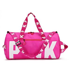 Duffel Bag de designer de moda para mulheres, Duffle Duffle Duffle Gym, bolsa de fim de semana de grande capacidade Laod8170