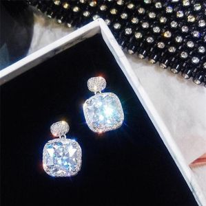 Söt söta fantastiska lyxsmycken 925 Sterling Silver Cushion Shape White Topaz Cz Diamond Gemstones Drop Earring Women Dangle EA1584423