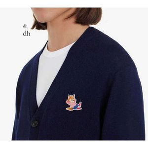 Maison Kitsune 자수 양모 니트 카디건 V 목 스웨터 코트 여성 패션 따뜻한 착용 버튼 모직 니트 7c