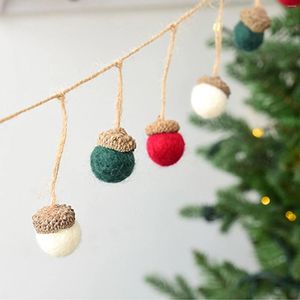 Dekorative Blumen künstliche Pflanze Eichel Bündel DIY -Material Anhänger Weihnachtsdekorationen Pink weiß rote Wolle Filzkiefern Turm kleine Kugel