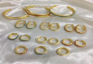2020 Nytt mode 18K Gold Plated Emalj mässing Designer Earrings Armband Ring For Women Luxury Designer Jewelry Set Gift Jewel9029446