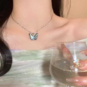 Pendant Necklaces Minar Fairy Rainbow Gradient Color Glass Butterfly Pendant Necklaces for Women Shiny Flake Rhinestones Choker Necklace Jewelry