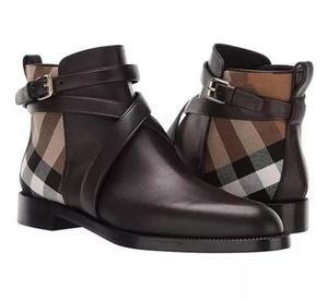 Männerschuhe Modetrend wilder britischer handgefertigter brauner Puchegürtel -Gürtel -Einstellung Schnalle Cross Persönlichkeit Stiefel KU042 2112167346206