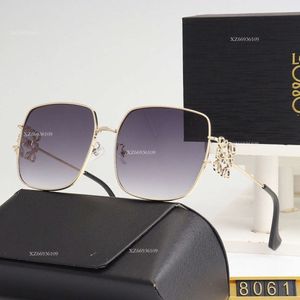 ブラックアウトサングラス2024 Luo's New for Women's Square Fashion Trendy Full Frame Metal Personalized Sunglasses