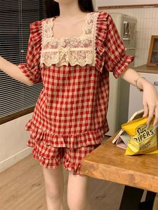 Hemkläder Plaid spets kawaii verkligt pris söt kort ärm pyjama set kvinnor halva byxor lösa avslappnad elegant nattdress koreansk stil