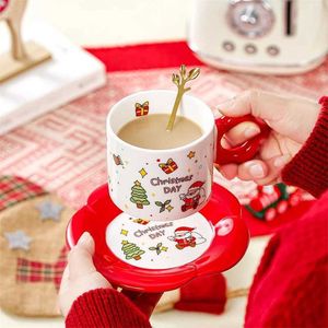 Cups Saucers Christmas Ceramic Cup Coffee Mugs and Saucers with Spoon Exquisite Xmas Gift Afternoon Tea Cups Santa Claus Breakfast Milk Cup