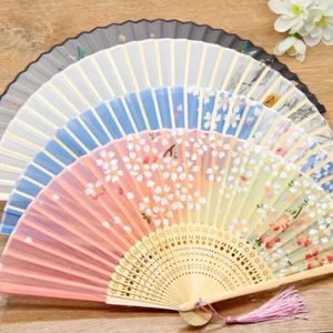 Fãs de dobras à mão Wedding Bamboo Flor Chinês Silk Kids Antique Fan Fan Gift Supplies de festa vintage 828 ing