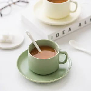 Tazze tazze di caffè in ceramica opaca e piattino set matcha fiore tè da tavolo utensili piccoli freschi