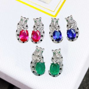 Seiko Edition Original Fashion Colorful Treasure Leopard örhängen Högkol diamantljus lyxig högkänsla Mormor Green Pigeon Blood Redörhängen