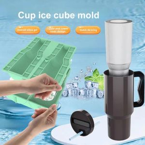 Moldes de cozimento Cubo de silicone de bandeja de gelo com tampa à prova de vazamentos para coquetéis de uísque de café rápido congelando 30-40 bebidas