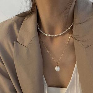 Hänge halsband franska retro länkkedja naturligt sötvatten pärla hänge halsband för kvinnor damer guld färg kedja flerskikt choker halsband