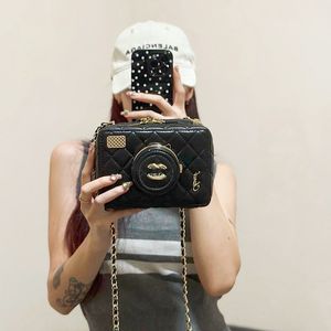 Spegel kvalitet lyxdesigner coco kamera väska kvinna crossbody väskor lammskinn mini mynt handväska