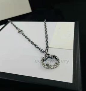 2022 brand designer Pendant Silver neutral Necklace Fashion hip hop plated letter Valentine039s Day Couple Necklace Jewelry Wed4318904