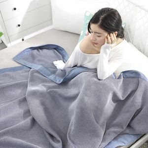 Carpets Japanese Cotton Gauze Simple Waffle Blanket Air Conditioner Towel Pure Color Double Nap Cover