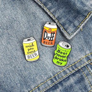 Brosches stift metall för ryggsäckar kreativa kan brosch emaljstift öl på klädmärken ryggsäck märke gåvor tillbehör