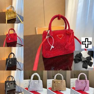 2024 Bolsa de luxo Bolsa de shinestone da moda Bolsas versáteis para mulheres Cruz Body Multipled Canvas forrada com zíper preto vermelho preto