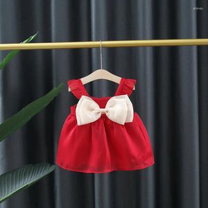 Flickaklänningar flickor klänning sommar ins vindmoln garn båge fast färg ärmlös a-line 2024 babykläder