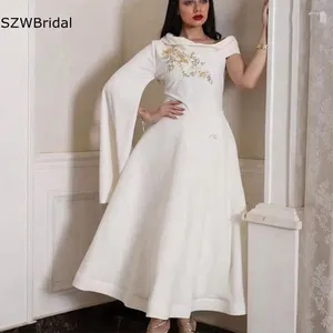 Parti Elbiseleri Varış Beyaz Spandex Satin Dubai Akşam 2024 Abiye Kaftan önlükleri Vestidos de Fiesta Ünlü