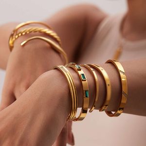 KMLS4007 INS hot selling gold plated stainless steel Cuff Bracelets & Bangles Octagon Crystal Cubic For W