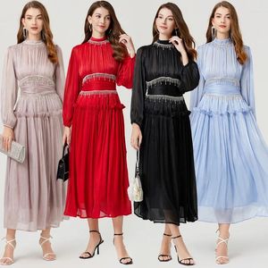 Casual Dresses Luxury Shinny Diamonds Chain Tassels Pleated Long Maxi Dress High Quality Puff Sleeve Ruffles Evening Party Prom Robe Female