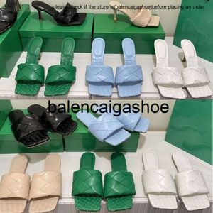 Bottegaa Shoes Designer Sexy Slides planos lido sandálias tecidas Mulheres chinelas Intrecciato Nappa Sones Sones Ladies Casamento Alto