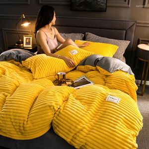 Bedding Sets Solid Color Soft Breathable Warm Romantic Set Luxury Washable Striped Design Juego De Cama Mariage Decoration Ec50ct