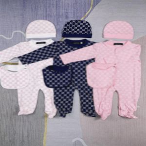 Projektant 0-18 miesięcy Baby Birth Scossuit Summer, Spring, Lekki projektant garnituru dla dzieci alfabet Wysokiej jakości kombinezon dla dzieci kombinezon dla dzieci A07