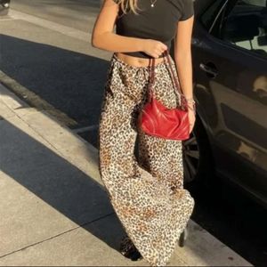 Pantaloni stampati vintage leopardo da donna in pizzo casual sciolto su pantaloni a gamba larga femmina 2024 estate di moda tutta la casa streetwear