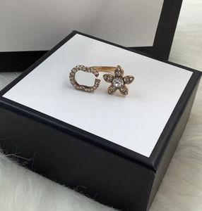 Podwójny litera puste pierścienie projektant Rhinestone Floral Cluster Pierścień dla kobiet Birthday Gift Fashion Akcesoria 9440826