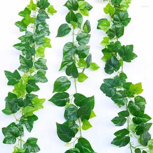 Dekorative Blumen 1pcs 2,1 m Ivy Simulation Vine Grüne Pflanze Hausdekoration Schatten Streifen künstlich