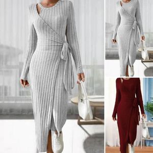 Vestidos casuais Mulheres vestido leve e elegante e elegante e elegante maxi com detalhe listrado da bainha irregular para elegante