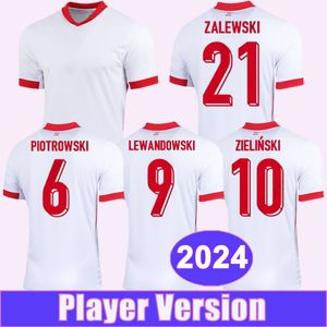 2024 Polonia per le maglie da calcio giocatore da uomo Lewandowski Zielinski Swiderski Grosicki Frankowski Zalewski Piatek Home Football Shirts Uniforms