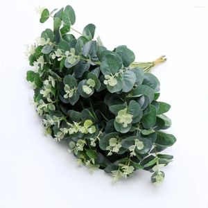 Flores decorativas 20pcs Eucalyptus folhas de bando de ramificação Plantas de plástico artificial Green Hastes Green Mesa de casamento FAUX FALK BOLE DIY decoração