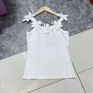 High Quality New Summer Women T-Shirt Solid Slim Top Tess With Hand make Flowers Female Casual Fashion Vest TT01