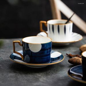 Canecas estilo japonês estilo cerâmica xícara de café conjunto de pintura à mão Chá da tarde e pires de porcelana Espresso Mocha Copos