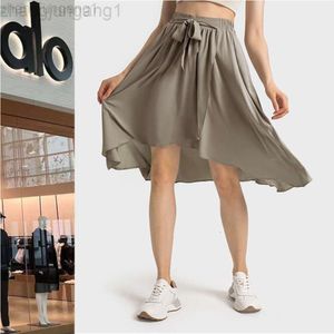 Desginer Als Yoga Aloe Shorts Woman Pant Top Women Anti Awkwardness Hip Covering Elastic Strap Flowing Casusports Half Skirt Uv Resistant Upf50+