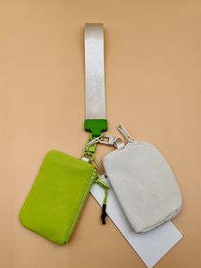 Varumärkesdesigner Mini plånböcker Koppling Bag Luxury Nylon Sport Yoga Outdoor Women Men Wrist Bag Storage Coin Purse Key Bags Card Holders 257
