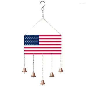 Figurine decorative American Wind Chime European and Hang Chimes con 5 campane bandiera muro per Americana Independence Day