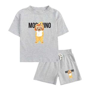 Clothing Sets Summer Baby Boys and Girls Clothing Set Childrens Cartoon Bear T-shirt and Shorts 2-piece Luxury TopL2405