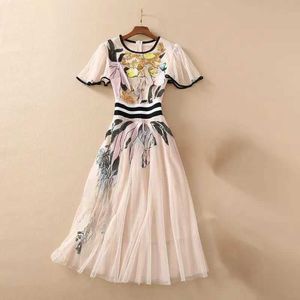 Europäische und amerikanische Frauenkleidung für den Sommer 2024 Kurzärmel mit ausgestellten Ärmeln Fashion Mesh Pailletten gestickeltes Kleid
